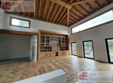Casa · 450m² · 3 Recámaras · 4 Estacionamientos · Casa Nueva
