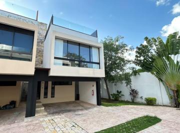 Casa en condominio · 223m² · 3 Recámaras · 2 Estacionamientos · Renta, Casa en Condominio, en Temozón Norte, Mérida Yucatán