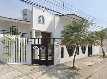 Casa de 5 habitaciones, Puerto Vallarta · Hermosa y Espaciosa Casa en Puerto Vallarta, Aprovecha E Invierte Hoy en La Casa de Tus Sueños