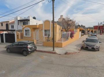 Casa de 2 habitaciones, Los Cabos · Venta de Casa en La Colonia Arcos del Sol I en Cano San Lucas Bcs