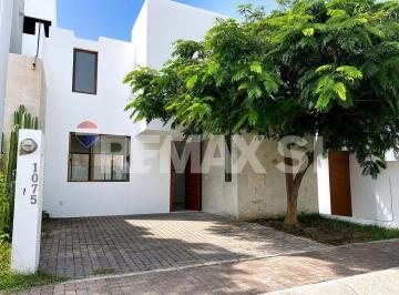 RCV26072708ACG
Descubre esta excelente oportunidad de inversión y patrimonio en  · Casa Venta Condesa Juriquilla