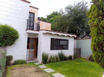 Casa de 4 habitaciones, Tequisquiapan · Casa con Encanto en Privada — Tequisquiapan