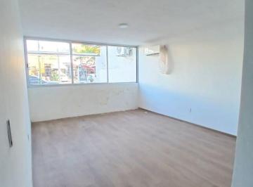 Casa uso de suelo de 8 habitaciones, Guadalajara · Casa Para Uso Corporativo en Renta | 8 Oficinas con Ac