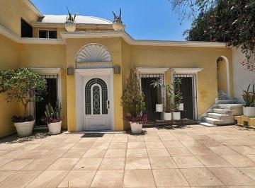 Casa de 5 habitaciones, Cuernavaca · Residencia en Venta Palmira, Cuernavaca, Morelos