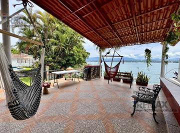 Casa en condominio · 188m² · 4 Recámaras · 1 Estacionamiento · Venta de Casa en Condominio con Acceso Al Lago de Tequesquitengo, Morelos…clave 6282