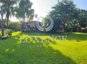 Casa · 354m² · 3 Recámaras · 6 Estacionamientos · Casa en Fraccionamiento Huertas del Llano en Venta