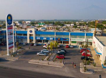 Local en centro comercial , Guadalupe · Local en Planta Alta en Plaza Acapulco