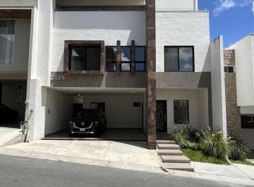 Casa de 4 habitaciones, Monterrey · Vive Carretera Nacional. Residencia de Lujo de 3 Niveles con Paneles Solares y Espectacular Terraza