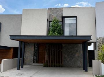 Casa de 3 habitaciones, Querétaro · Casa en Renta en Altozano Querétaro