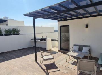 Casa · 189m² · 3 Recámaras · 2 Estacionamientos · Casa en Venta en Zibata, Sala de Tv, Roof Garden