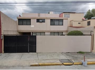 Casa de 4 habitaciones, Naucalpan de Juárez · Remate Bancario, Casa en Jardines de San Mateo, Naucalpan de Juarez, Edomex