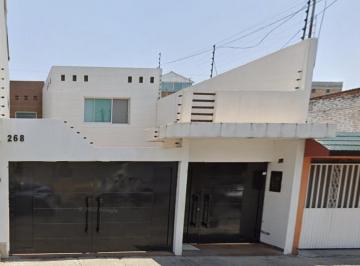 Casa de 3 habitaciones, León · Hermosa Casa en Guanajuato, Aprovecha y Compra Hoy La Casa de Tus Sueños.
