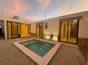 1 · Casa en Venta en Temozon Norte, Mérida, Yucatán