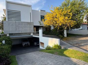 Casa de 3 habitaciones, Zapopan · Casa Venta en Valle Real