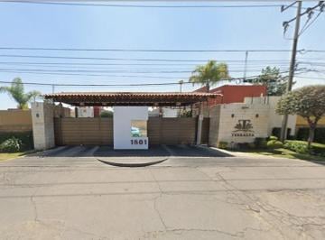 Casa de 3 habitaciones, Metepec · Remate Bancario Departamento en Metepec