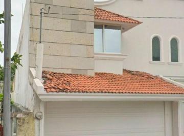 Casa de 3 habitaciones, Veracruz · Casa en Venta: Calle Ignacio de La Llave 799,salvador Díaz Mirón, Veracruzc. P. 91910