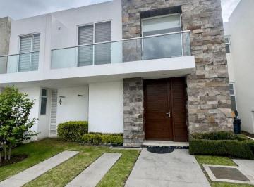 Casa en condominio de 3 habitaciones, San Andrés Cholula · Casa en Venta en Lomas de Angelopolis