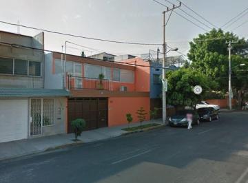 Casa de 4 habitaciones, Azcapotzalco · Casa en Venta en Claveria, Azcapotzalco