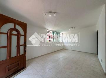 Foto · Casa Duplex - Renta