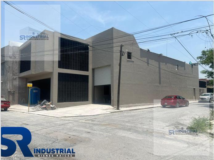 Bodega Industrial en Cementos