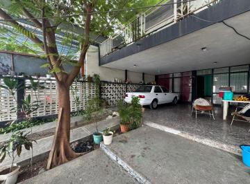 Casa · 265m² · 3 Recámaras · 2 Estacionamientos · Jdl Venta Casa Linda Vista