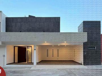 Casa de 4 habitaciones, Xalapa · Casa en Venta Monte Magno