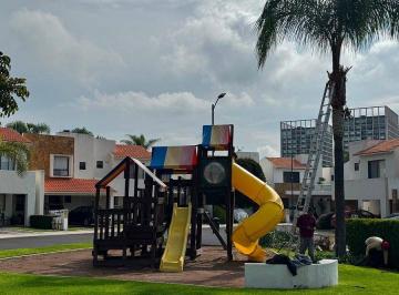 9c0dcfcb5e63e04e72bd26101ab29619a45da80faff383b329e9bf2498d315ea · Casa Amueblada en Renta en Juriquilla Santa Fe, Querétaro