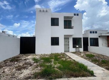 ece79fdb485f143148ed32f181a89bbf9d2bec8a296832462a83d362a4eb986d · Casa en Renta 3 Recamaras en Los Heroes Merida Yucatan