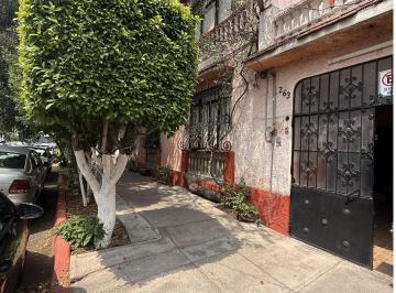 Casa de 4 habitaciones, Gustavo A. Madero · Casa en Venta en La Col Industrial 5,200,000