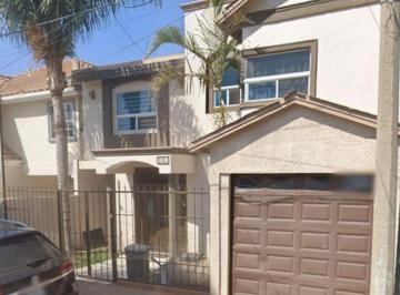 Casa en Venta de 3 habitaciones Playas de Tijuana · Venta de Casa de Las Rocas 2601 Baja California Sur Tijuana