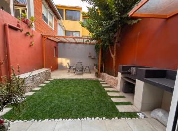 Casa de 4 habitaciones, Xochimilco · Exclusiva Casa Remodelada con Jardín, Asador y Estilo Único en Xochimilco