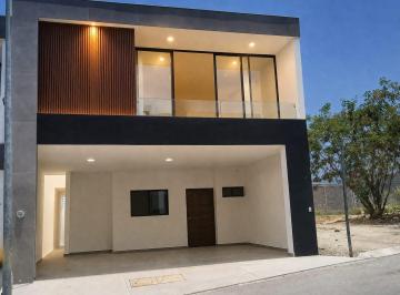 Casa · 265m² · 3 Recámaras · 2 Estacionamientos · Casa en Venta en Santoral II - Dominio Cumbres