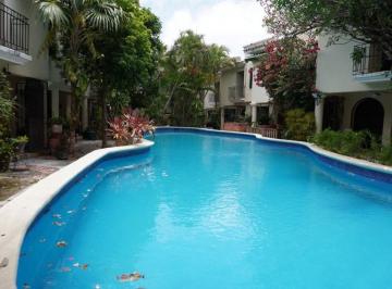 Casa de 3 habitaciones, Cancún · Casa en Venta | Supermanzana 45 | Vive en Una de Las Zonas Mejor Ubicadas de Cancún