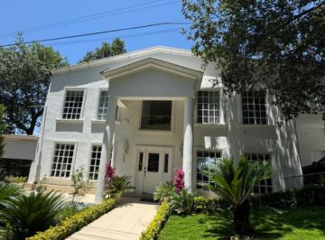 1 · Departamento en Renta Chipinque