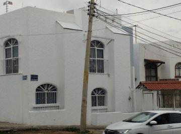 b1990f3ca2a8b5027d91eb6f17c005c9823a5304565d909ad160a919c2616c15 · Confort, Espacio y Excelente Ubicación | Casa en Renta|colonia Independencia