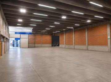 Bodega comercial , Tlalnepantla de Baz · Bodega en Renta en Tlalnepantla de 3,264 m², Entrada de Trailer.