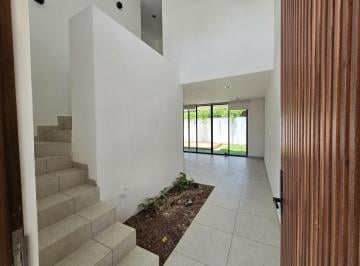 Casa · 215m² · 2 Recámaras · Bonita Casa en Renta de 2 Recamaras