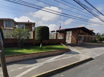 Casa de 3 habitaciones, Toluca · Remate Bancario - Casa en Villa San Mateo Metepec, Toluca Cdmx.
