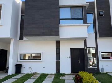 Casa de 3 habitaciones, Solidaridad · Increible Casa en Renta en El Encuentro, Privada Málaga