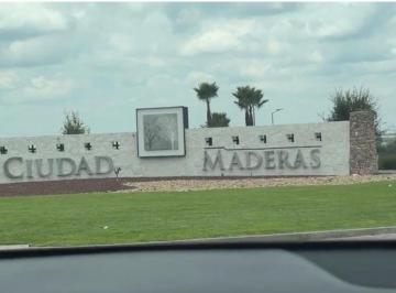 Terreno / Lote · 300m² · Terreno - Fraccionamiento Ciudad Maderas Sur
