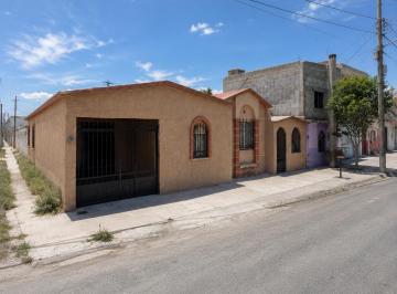 Casa de 3 habitaciones, Saltillo · Casa en Renta Disponible en Colonia Brisas