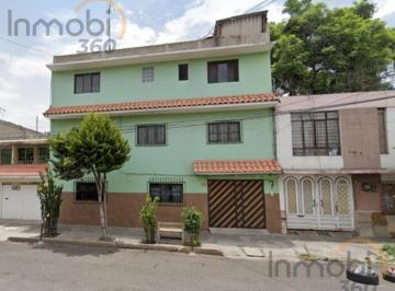 Casa · 475m² · 10 Recámaras · 1 Estacionamiento · Cesión de Derechos en Isidro Fabela
