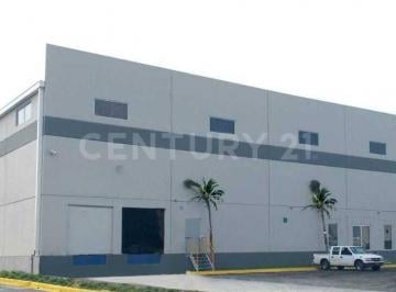 Bodega comercial · 2552m² · Nave en Renta | Parque Industrial | Santa Catarina