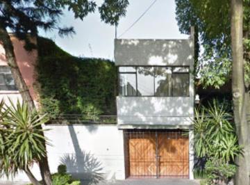 Casa de 4 habitaciones, Coyoacán · Remate Bancario Casa en del Carmen, Coyoacan, Cdmx.