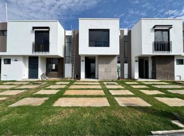 Casa de 3 habitaciones, León · Casa Nueva en Renta Airen Residencial León, Gto. Frente Área Verde Zona Sur a 5 Min de Plaza Altacia