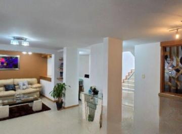 Casa de 4 habitaciones, Atizapán de Zaragoza · Venta Casa 4 Recamaras Amplios Espacios Fuentes de Satelite