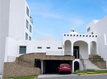 Oficina , Monterrey · Inversión en Loma Larga | Propiedad Para Oficinas o Clinica