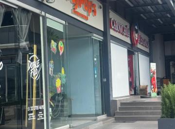 Local comercial , Zapopan · Local Comercial en Renta Plaza San Jorge