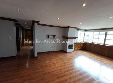 Casa de 4 habitaciones, Tlalpan · Casa en Venta en Jardines en La Montaña