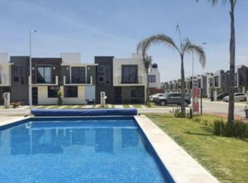 Casa · 96m² · 3 Recámaras · 2 Estacionamientos · Casa en Venta San Francisco Ocotlan, Coronango, Puebla